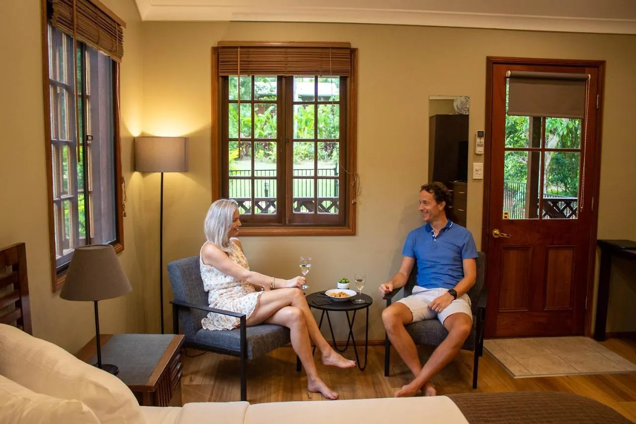 Lodge Sunshine Valley Cottages Woombye