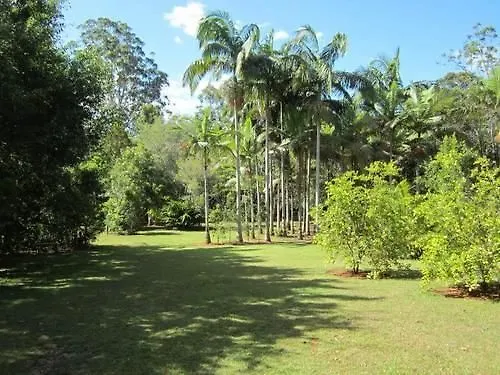 Sunshine Valley Cottages Woombye ロッジ